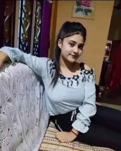 Call Girls Service in Sawer